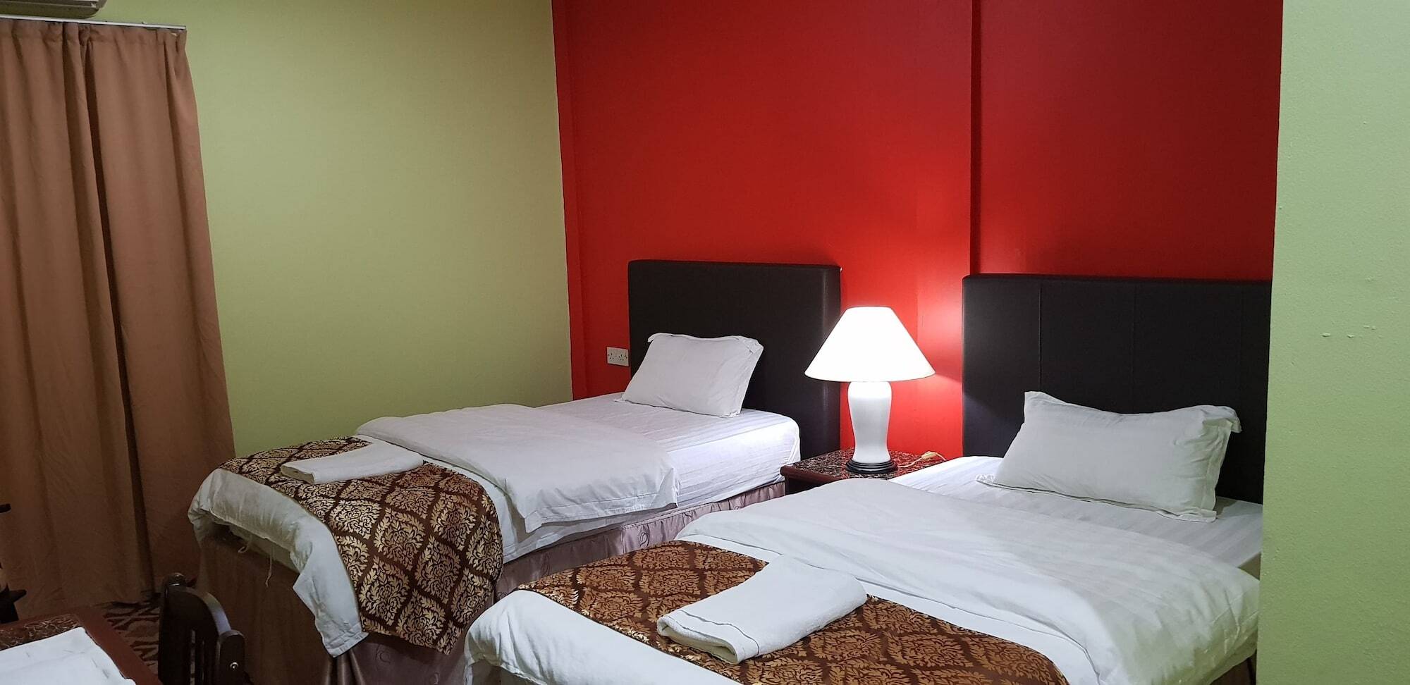 Lkh Motel Kota Kinabalu Esterno foto